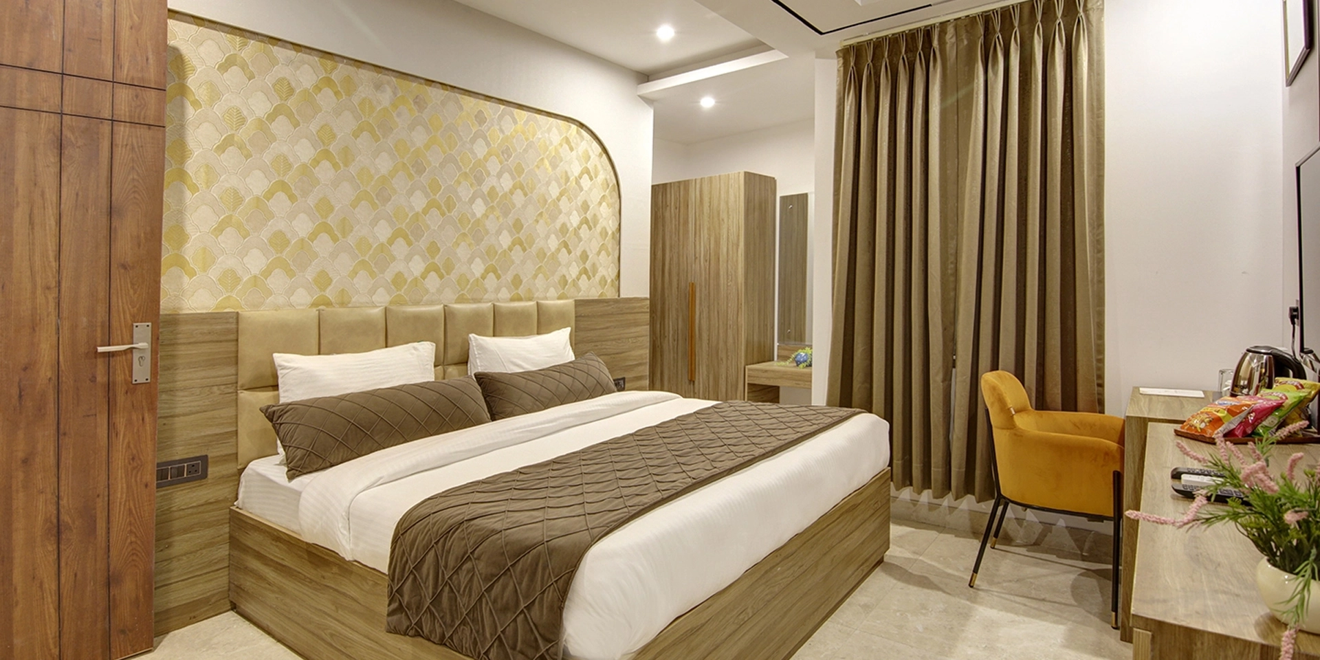 Hotel Near IGI Airport